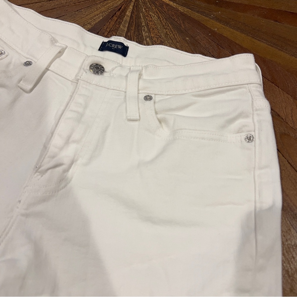 J Crew Jean Short - Picture 2 of 6